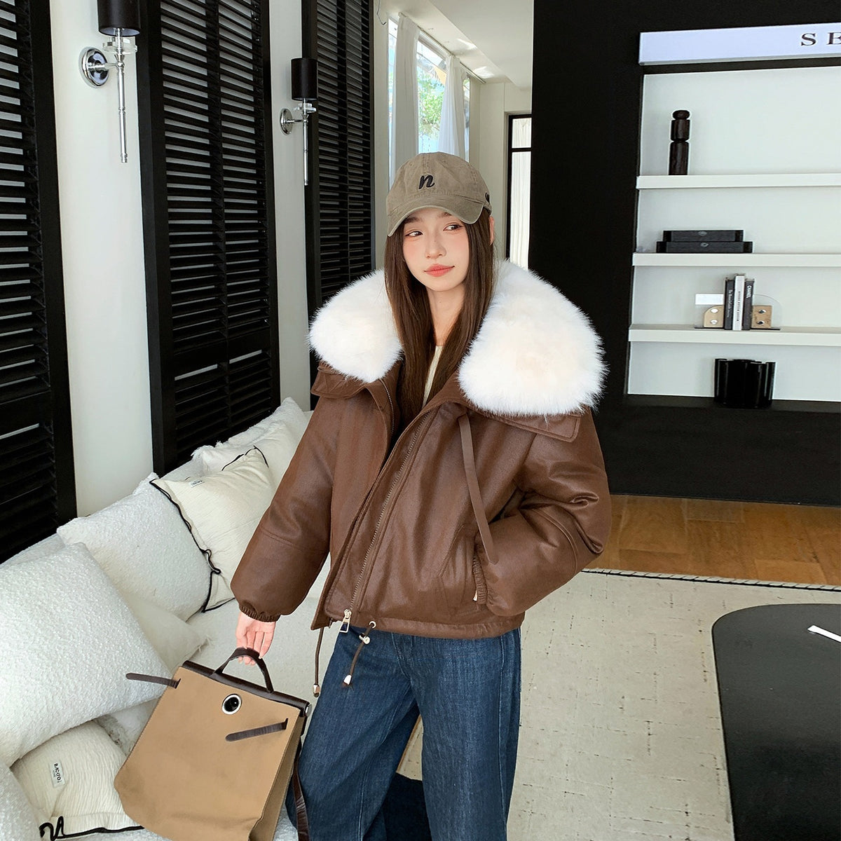 Women's Faux Suede Quilted Jacket Large Fur Collar Loose Fit Cropped PU Winter Coat
