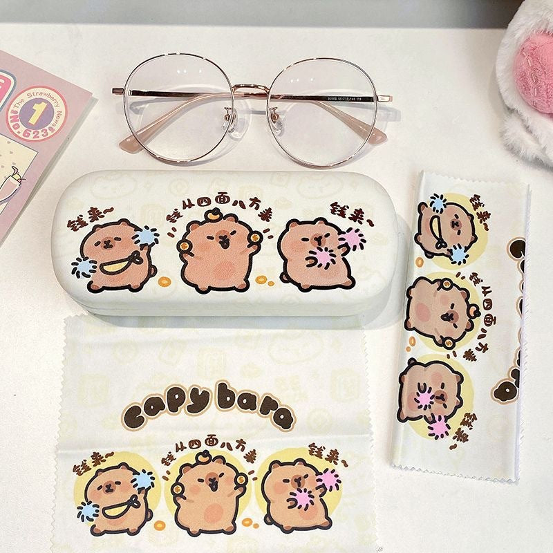 Cute Capybara Cartoon Glasses Case, Shockproof Portable Eyewear Storage Box for Sunglasses Prescription Glasses