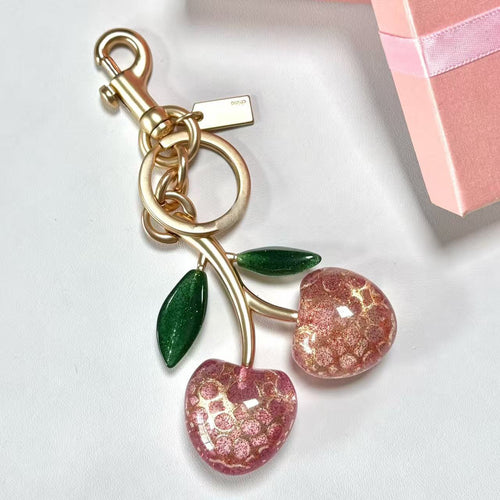 Bag Accessories Small Gift Cherry Crystal Fashion Keychain Creative Elegant Car Keychain Bag Pendant for Women